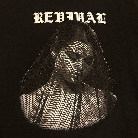 Selena Gomez Revival Tour Tshirt Tee Women’s Medium Veil Goth Black Music - Picture 2 of 4